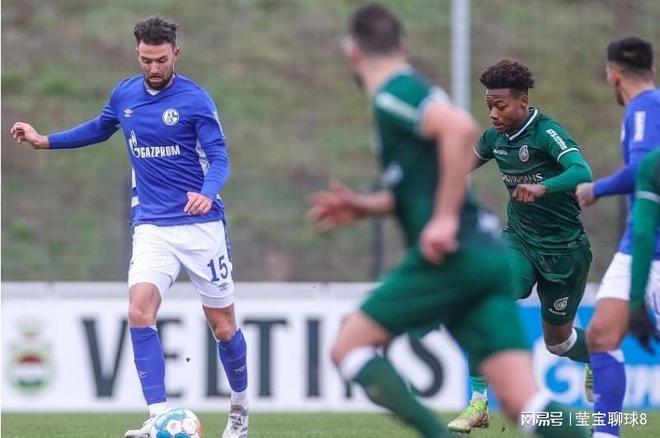 更加灵活地 更加灵活地